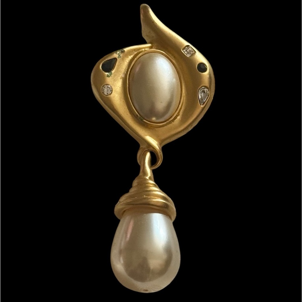Rare Vintage Signed Linda Dano Large Gold and Pearl Drop Necklace Pendant